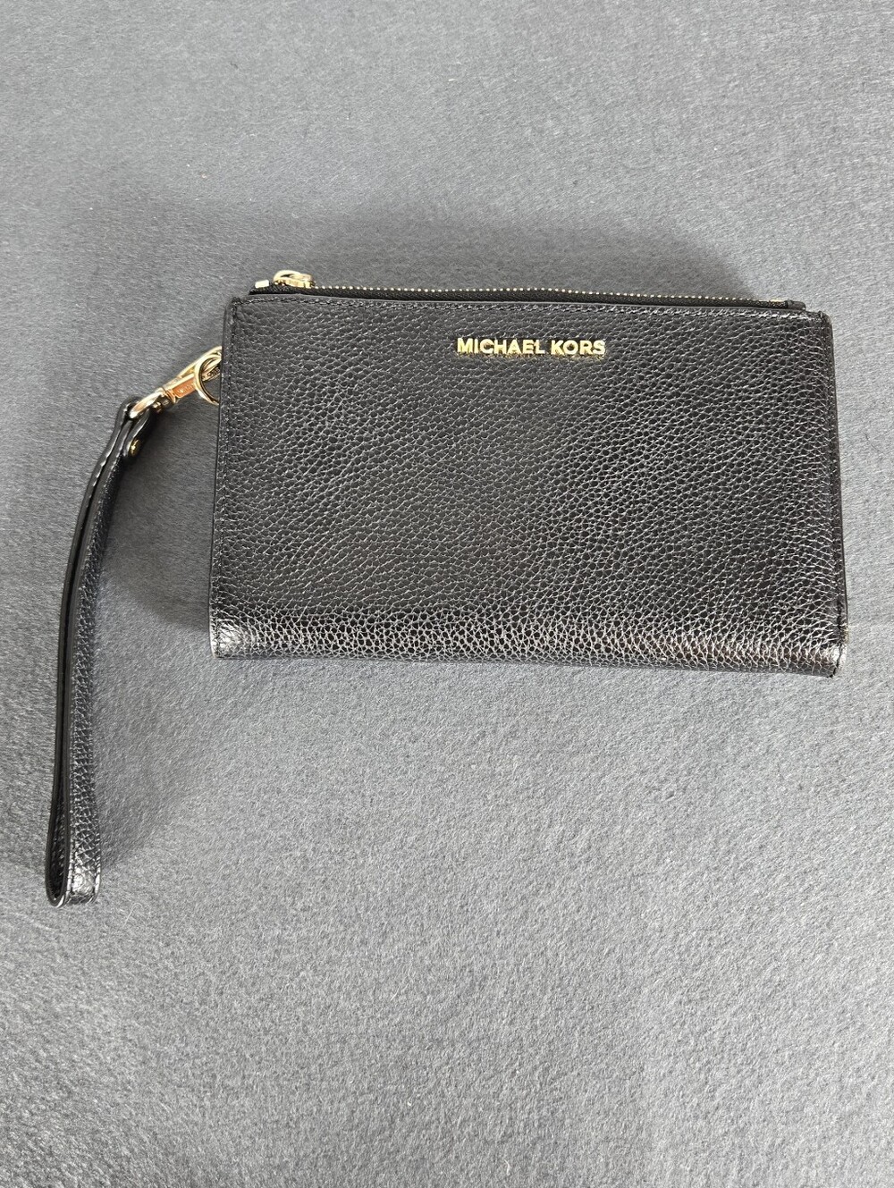 Michael Kors Black Pebbled Leather Wristlet Travel Plane Date Night